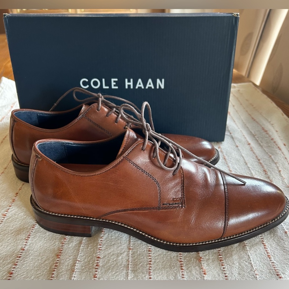 Cole Haan Men’s Lenox Hill Oxfords, Tan. Worn once. Size 8.5. In original box.